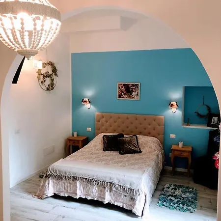 Apartahotel White & Gold