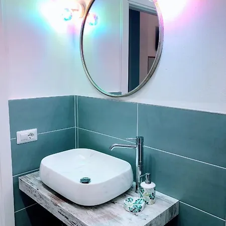 Aparthotel White & Gold